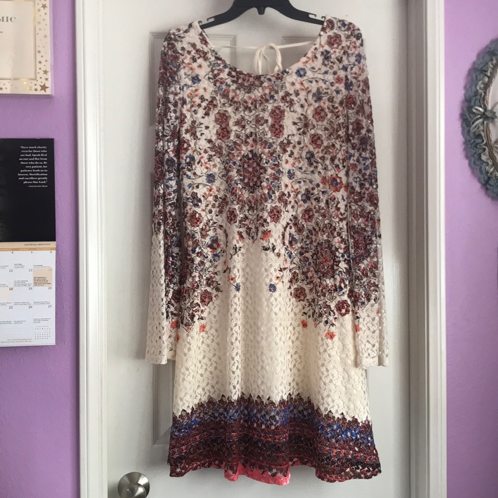NEVER WORN. Crochet style dress from target.